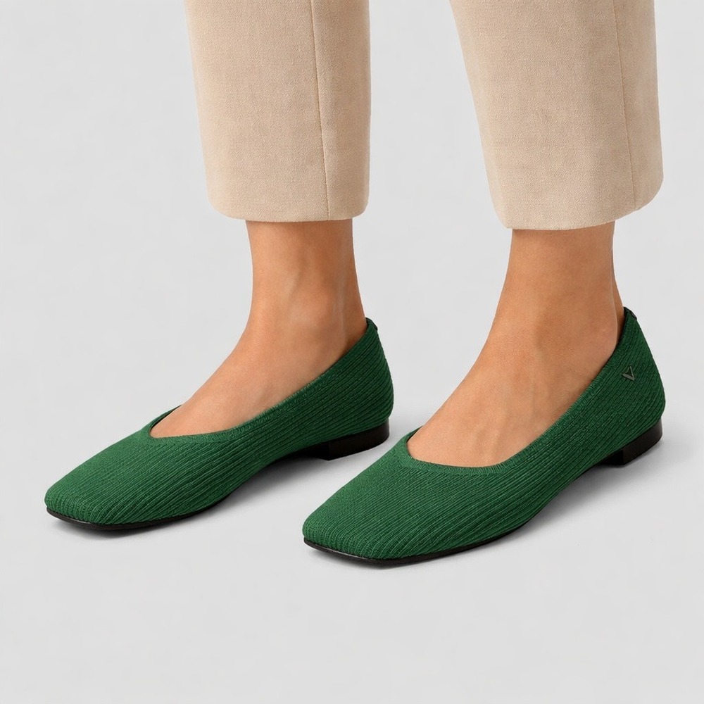 VIVAIA Margot 2.0 Forest Green Ribbed Knit Square Toe Flats Size EU 38.5 US 7.5